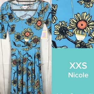 LULAROE nicole dress